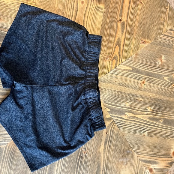 Nike Womens Athletic Running Shorts Dri-Fit Black drawstring size Small - Picture 4 of 6